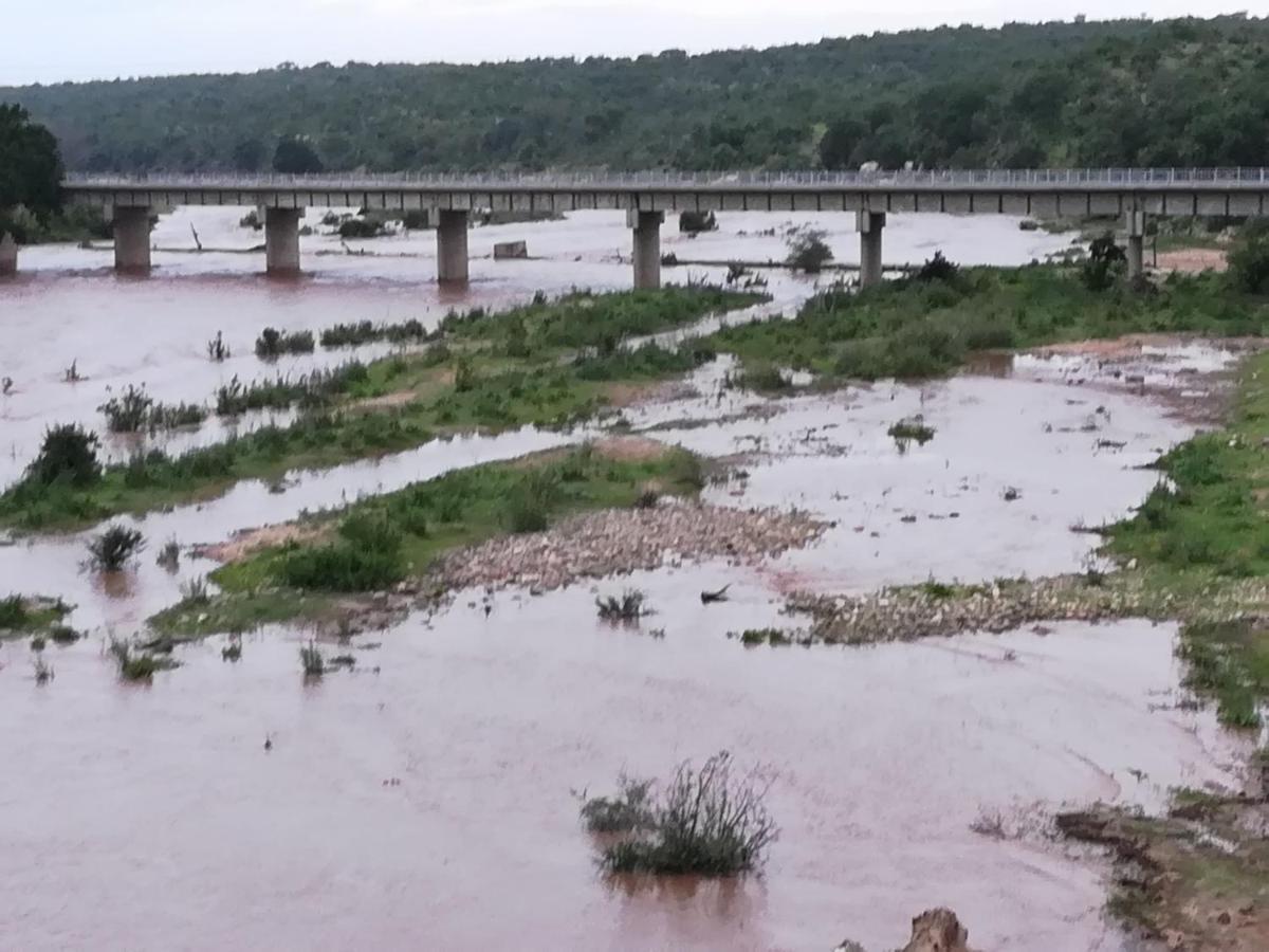 Three Bridges B&B Hoedspruit Bagian luar foto
