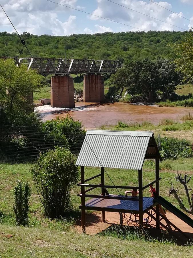 Three Bridges B&B Hoedspruit Bagian luar foto